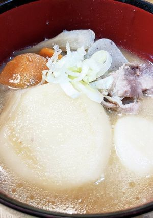 おやき入り豚汁鍋-レシピのメイン写真