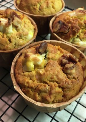 かぼちゃ・くるみ・クリチのカップケーキ-レシピのメイン写真