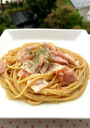 全粒粉パスタのベーコンペペロンチーノ-レシピのメイン写真
