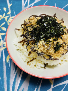 凄く大切!カルシウム丼 塩昆布海苔胡麻-レシピのメイン写真