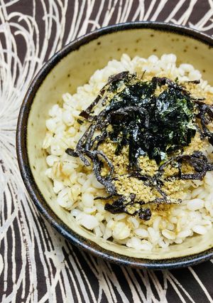 押し麦食物繊維＋カルシウム塩昆布胡麻海苔-レシピのメイン写真