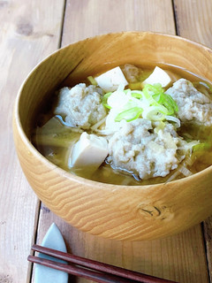具沢山のお味噌汁(魚のすりみ団子入)-レシピのメイン写真