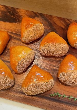 栗の甘露煮とマロンクリームのパン-レシピのメイン写真