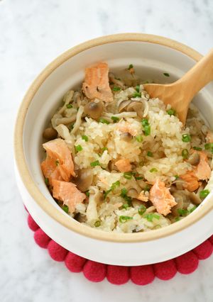 ゼンライスで作る！鮭ときのこの炊込みご飯-レシピのメイン写真