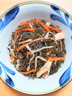 舞茸と切り昆布と人参と厚揚げの煮物-レシピのメイン写真