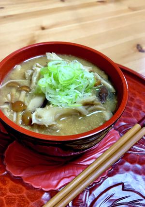 きのこ満載!お味噌汁 きのこ汁-レシピのメイン写真