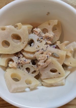 れんこんとツナマヨゆかり和え-レシピのメイン写真