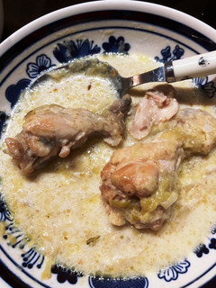 鳥手羽元とキャベツのミルク煮-レシピのメイン写真