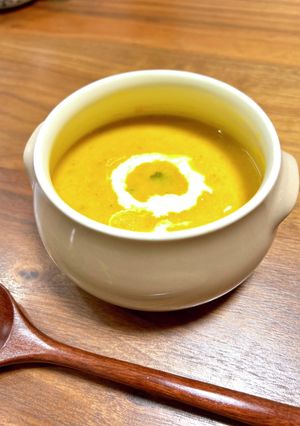 牛乳だけのかぼちゃスープ-レシピのメイン写真