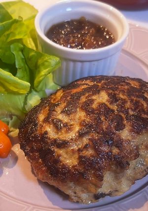 ふわっじゅわ〜♪オニオンソースハンバーグ-レシピのメイン写真