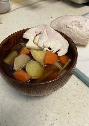 鳥と野菜だしの秋のほっこり味噌汁-レシピのメイン写真