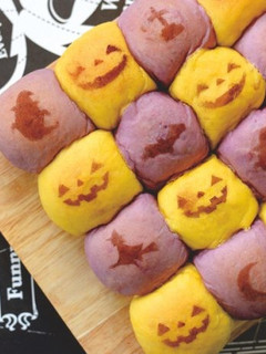ハロウィン2色ちぎりパン-レシピのメイン写真