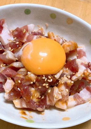 高級だけど簡単 生ベーコンユッケ-レシピのメイン写真