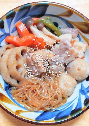 焼肉用の豚バラ肉と秋野菜と春雨のうま煮-レシピのメイン写真