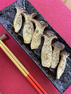 エリンギのガーリックバター焼き-レシピのメイン写真