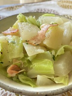 かぶ・キャベツ・コンソメスープ煮-レシピのメイン写真
