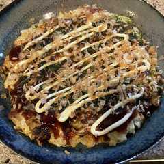 รูปของ 米粉でキャベツたっぷりお好み焼き