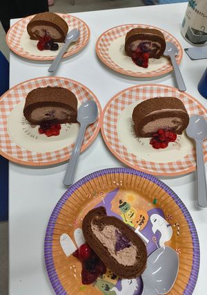 ベリーショコラロールケーキ-レシピのメイン写真