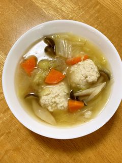 豆腐入り鶏団子と白菜の旨塩スープ-レシピのメイン写真