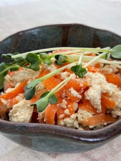 「減らソルト」にんじんのごまみそ白和え-レシピのメイン写真