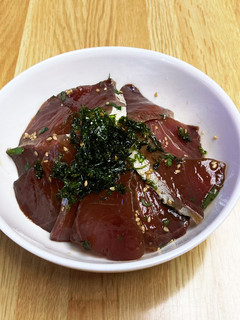 ぶりの漬け丼(麺つゆ、醤油、ごま油他)-レシピのメイン写真