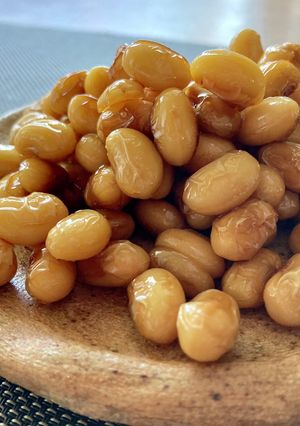 ほんのり甘い・大豆・黒糖煮♪-レシピのメイン写真
