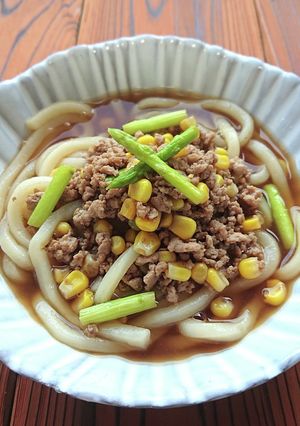 ミンチコーンアスパラ激ウマ甘辛ウマうどん-レシピのメイン写真