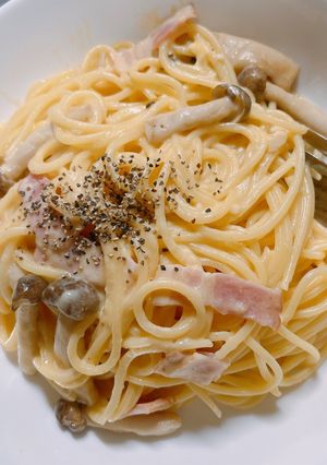 簡単ベーコンとしめじのカルボナーラ-レシピのメイン写真