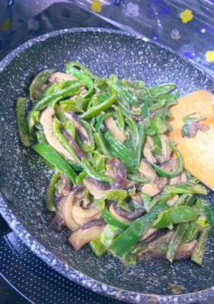 作り置きに!ピーマンと椎茸のマヨ醤油和え-レシピのメイン写真