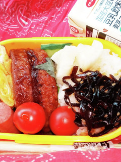 お弁当②夏≈ミニトマトとウインナー≈-レシピのメイン写真