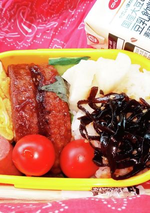 お弁当②夏≈ミニトマトとウインナー≈-レシピのメイン写真