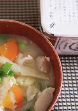 ほっこり味噌汁☆我が家の具沢山☆豚汁-レシピのメイン写真