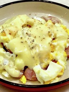 ウインナーとゆで卵のチーズ焼き-レシピのメイン写真