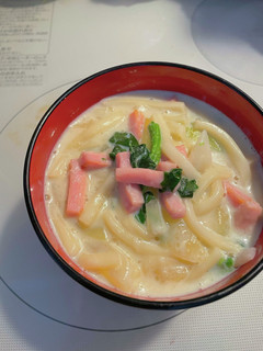 優しい味のミルクうどん**-レシピのメイン写真