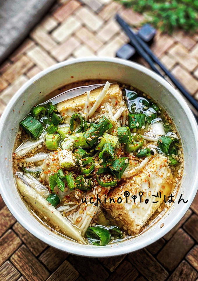 厚揚げとごぼうのごまたっぷり味噌汁-レシピのメイン写真