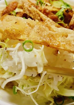 パッキ!パッキ!の香ばしい鶏皮丼-レシピのメイン写真
