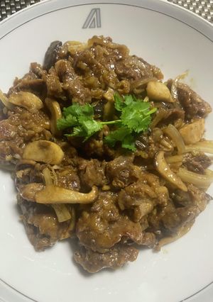 牛肉と きのこの オイスターソース炒め-レシピのメイン写真