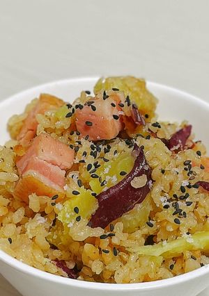 さつまいもとベーコンの炊き込みご飯-レシピのメイン写真