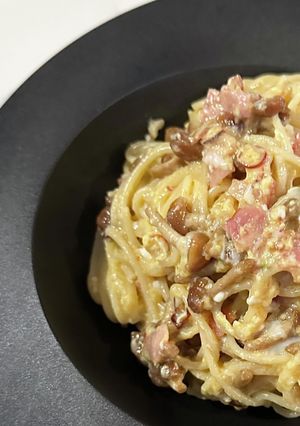 【究極】ペペロンチーノ×カルボナーラ-レシピのメイン写真