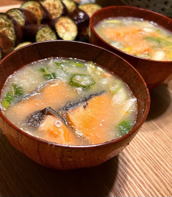 鮭と山かけの料亭風お味噌汁-レシピのメイン写真