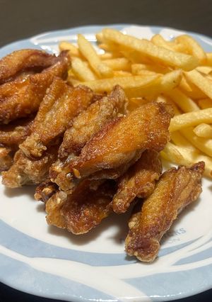 週末は家飲みにこれでしょ！ 手羽中唐揚げ-レシピのメイン写真