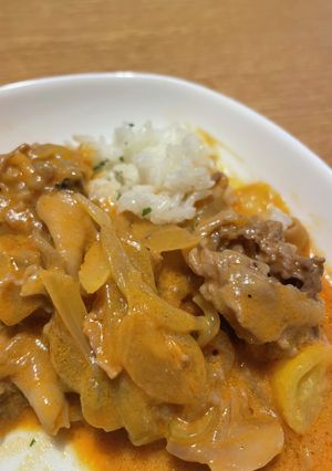 ビーフストロガノフ適当-レシピのメイン写真