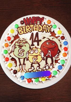 バースデーケーキ　m&m's　-レシピのメイン写真