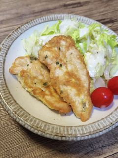 米粉で作るふわふわピカタ-レシピのメイン写真