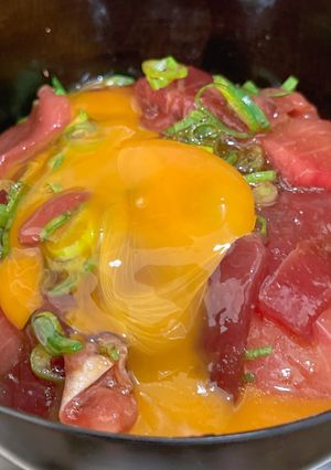 ユッケ風マグロの漬け丼-レシピのメイン写真