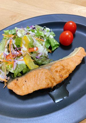 米粉で！鮭のムニエル　和風レモンソース-レシピのメイン写真