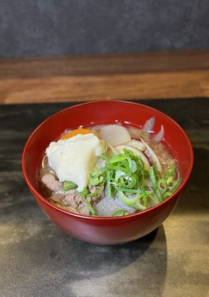 具沢山味噌仕立ての牛汁、呉豆腐添え-レシピのメイン写真