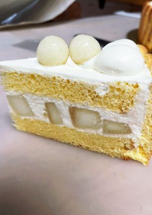 洋梨のショートケーキ-レシピのメイン写真