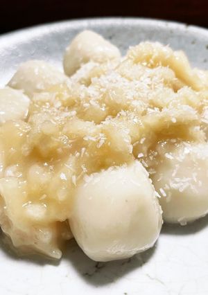 梨餡ソースの白玉ココナッツ団子-レシピのメイン写真