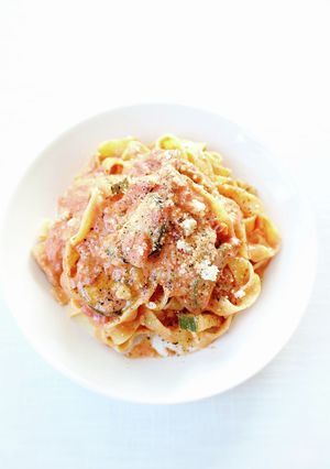 手軽に【マスカルポーネトマトパスタ】-レシピのメイン写真